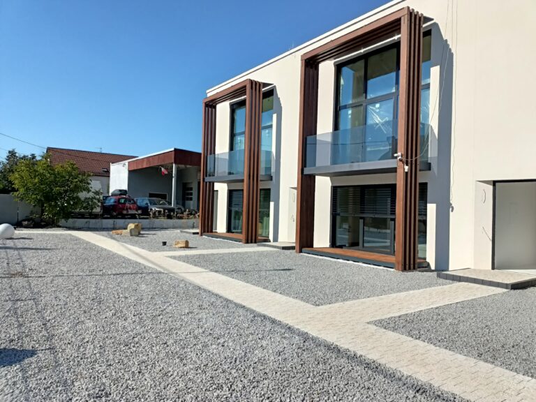 Budynek wielorodzinny Dworska Opole