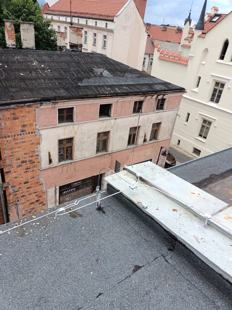 renowacja instalacji odgromowej w budynku banku w Kędzierzynie-Koźlu