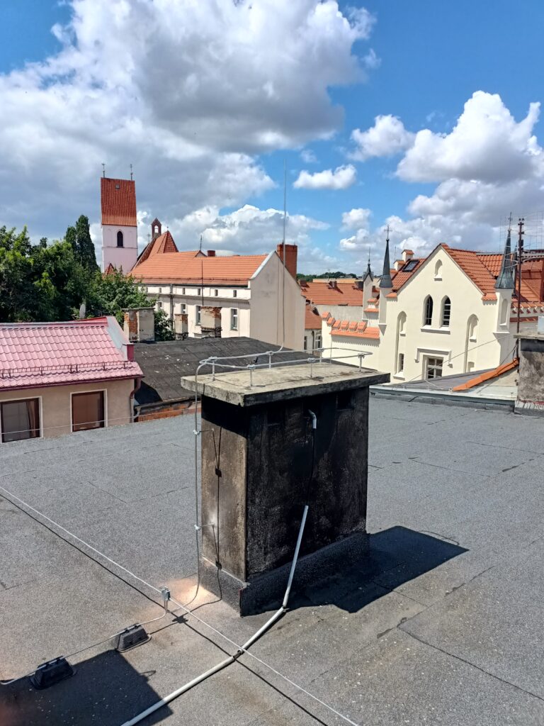 renowacja instalacji odgromowej w budynku banku w Kędzierzynie-Koźlu